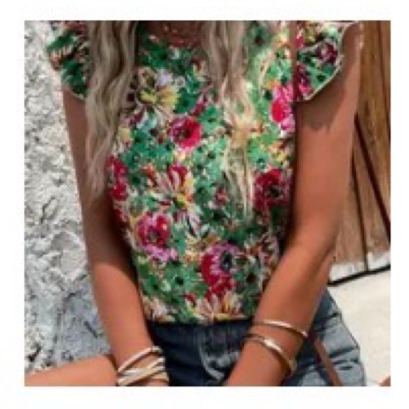 Temu Tops - Floral Green Top from Temu- size L